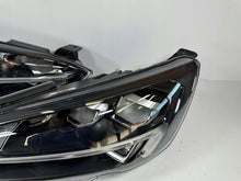 Load image into Gallery viewer, Frontscheinwerfer Ford Focus MX7B-13E015-ED MX7B-13E014-ED Ein Satz Headlight SCH8685625044ob