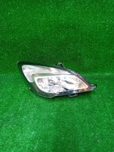Load image into Gallery viewer, Frontscheinwerfer Opel Meriva B 13372320 LED Rechts Scheinwerfer Headlight