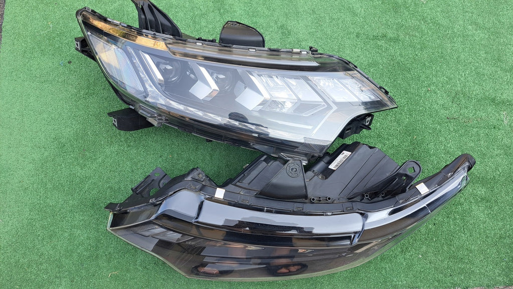 Frontscheinwerfer Mitsubishi Outlander III 4BX19-8301D3-32 LED Rechts oder Links