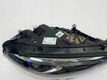 Load image into Gallery viewer, Frontscheinwerfer Mercedes-Benz W177 A1779066004 Rechts Scheinwerfer Headlight SCH6926990294vd