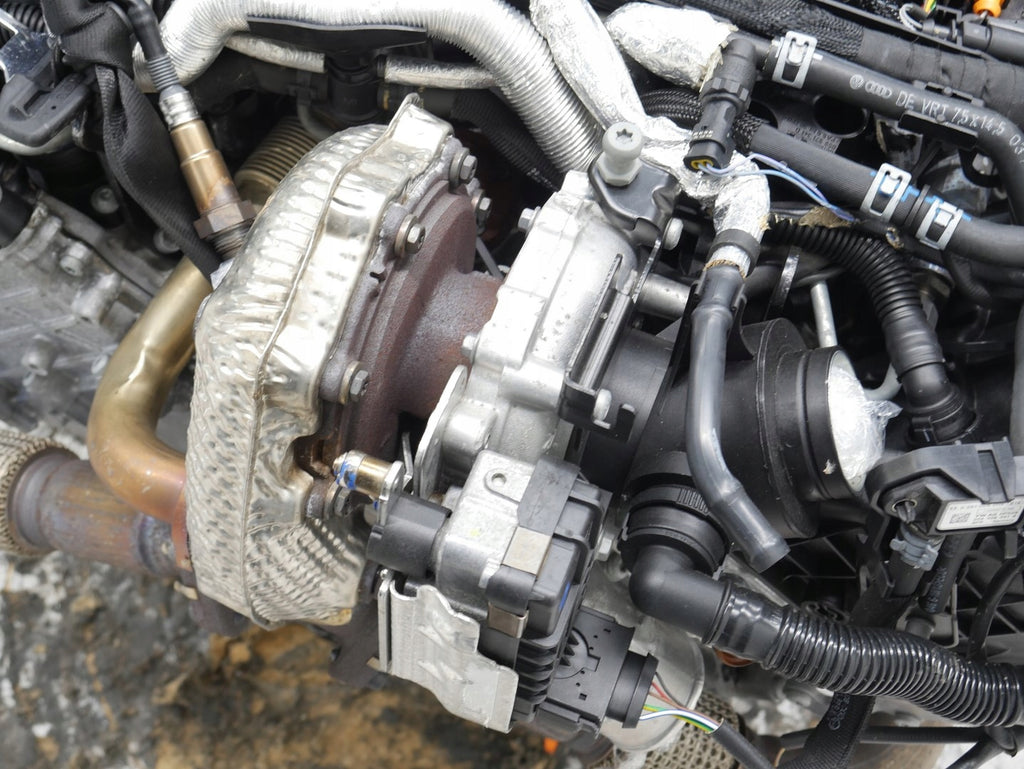 Motor Audi A6 C7 CLAB 3.0 TDI 204PS 150kW 143TKm 2013 Diesel Engine Unkomplett