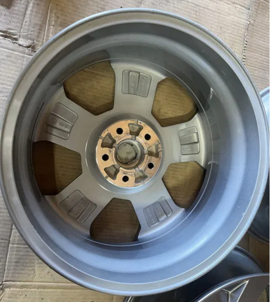 1x Alufelge 18 Zoll 7.0" 5x114.3 45ET Glanz Graphit 9965777080 Mazda Mx30 Cx30 FEL3208888849sc