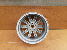 Laden Sie das Bild in den Galerie-Viewer, 1x Alufelge 17 Zoll 7.5" 5x114.3 690KG Mazda Rim Wheel FEL3161321398xz