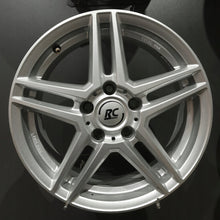 Laden Sie das Bild in den Galerie-Viewer, 4x Alufelge 16 Zoll 6.5" 5x112 44ET RCD17-656 Skoda Octavia II Golf Vii FEL2405859949kl