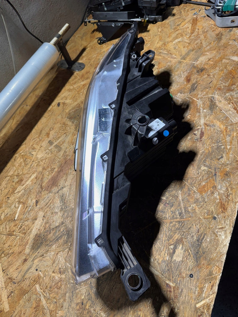 Frontscheinwerfer Maserati Levante 06701527190 Rechts Scheinwerfer Headlight SCH6476543444tq