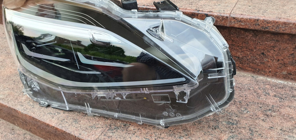 Frontscheinwerfer Toyota Yaris Cross Xenon Rechts Scheinwerfer Headlight SCH9616318667vm