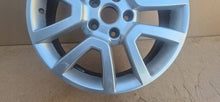 Load image into Gallery viewer, 1x Alufelge 17 Zoll 7.0" 5x112 5L0601025H Skoda Yeti Rim Wheel FEL3635844117ri