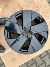 Load image into Gallery viewer, 1x Alufelge 20 Zoll 9.0" 5x108 32410865 32143630 Volvo Xc40 Rim Wheel FEL4987984560nl