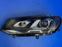 Laden Sie das Bild in den Galerie-Viewer, Frontscheinwerfer VW Touareg 7P1941033 Xenon Links Scheinwerfer Headlight SCH6593359173ze