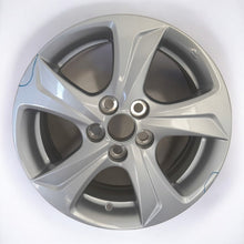 Load image into Gallery viewer, 1x Alufelge 16 Zoll 6.0&quot; 5x100 45ET Glanz Silber PW457-0D002 Toyota Rim Wheel