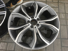 Load image into Gallery viewer, 1x Alufelge 18 Zoll 8.0" 5x112 43ET Schwarz A2134011600 Mercedes-Benz Coupe FEL5813780072sr