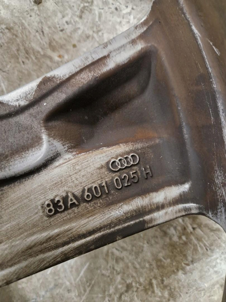 1x Alufelge 18 Zoll 7.0" 5x112 43ET 83A601025H Audi Q3 Rim Wheel FEL9451319430qm