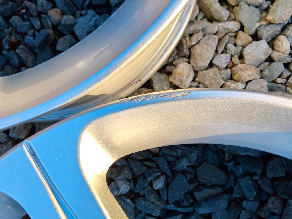4x Alufelge 17 Zoll 6.5" 5x112 44ET Glanz Silber A1774011200 Mercedes-Benz Cla FEL9499772097yw