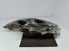 Laden Sie das Bild in den Galerie-Viewer, Frontscheinwerfer Toyota 4 Yaris K0-6EU Rechts Scheinwerfer Headlight SCH3042840539ay