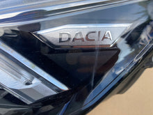 Laden Sie das Bild in den Galerie-Viewer, Frontscheinwerfer Dacia Sandero III Jogger 260606033R Full LED Links Headlight