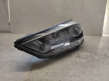 Laden Sie das Bild in den Galerie-Viewer, Frontscheinwerfer Hyundai Tucson 15-92101-D7100 PAW3725 Rechts oder Links
