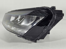 Laden Sie das Bild in den Galerie-Viewer, Frontscheinwerfer Skoda Fabia 6VB941015 LED Links Scheinwerfer Headlight