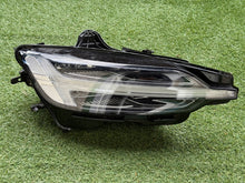 Laden Sie das Bild in den Galerie-Viewer, Frontscheinwerfer Volvo V60 I 32404682 Full LED Rechts Scheinwerfer Headlight SCH9790891886vt