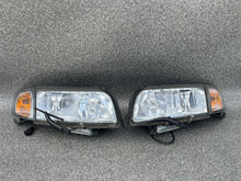 Load image into Gallery viewer, Frontscheinwerfer Volvo S80 I 8620662 8620663 Ein Stück (Rechts oder Links) SCH8254908413pp
