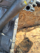 Laden Sie das Bild in den Galerie-Viewer, Motor Toyota Yaris VAV5449 1.0 VVTI Benzin Engine Unkomplett MOT7087633631ue