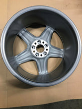 Load image into Gallery viewer, 1x Alufelge 19 Zoll 8.0" 5x112 43 5ET A1564010600 Mercedes-Benz Gla Rim Wheel FEL9509119856ec