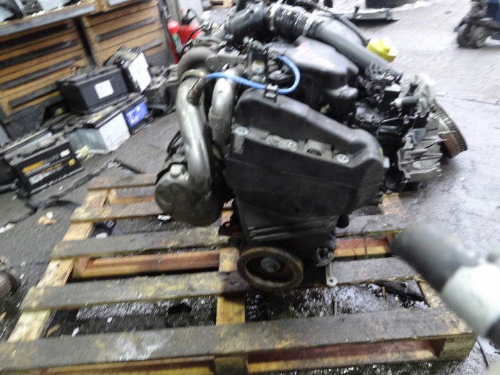 Motor Renault Kadjar K9KF647 1.5 DCI 110PS 81kW 2016 Diesel Engine Unkomplett MOT1210821862nr
