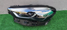 Laden Sie das Bild in den Galerie-Viewer, Frontscheinwerfer Mercedes-Benz Gla H247 A2479064104 Links Headlight SCH1685236099zs
