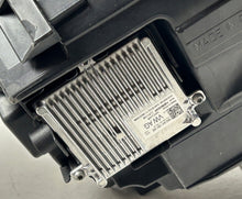 Load image into Gallery viewer, Frontscheinwerfer VW Golf VIII 5H1941006 LED Rechts Scheinwerfer Headlight