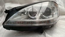 Laden Sie das Bild in den Galerie-Viewer, Frontscheinwerfer Mercedes-Benz W221 A2218202939 Links Scheinwerfer Headlight SCH1871379485to