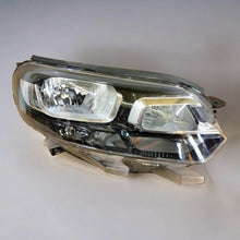 Laden Sie das Bild in den Galerie-Viewer, Frontscheinwerfer Citroën Jumpy Vivaro C 9808567680 Rechts Headlight