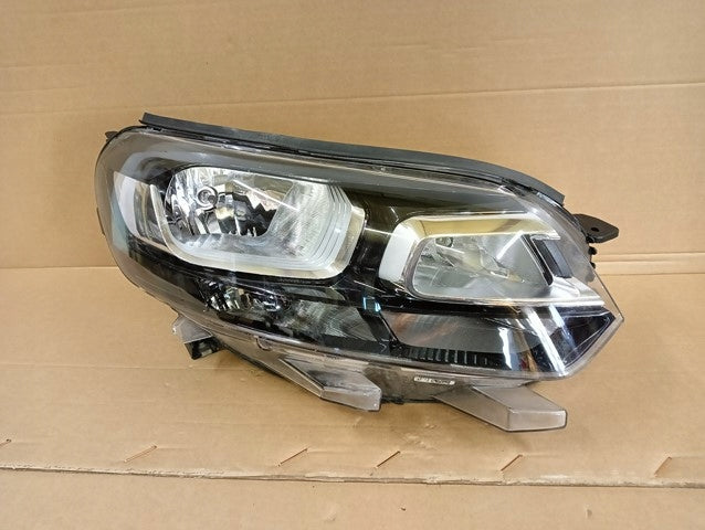 Frontscheinwerfer Citroën Jumpy Vivaro C 9808567680 Rechts Headlight