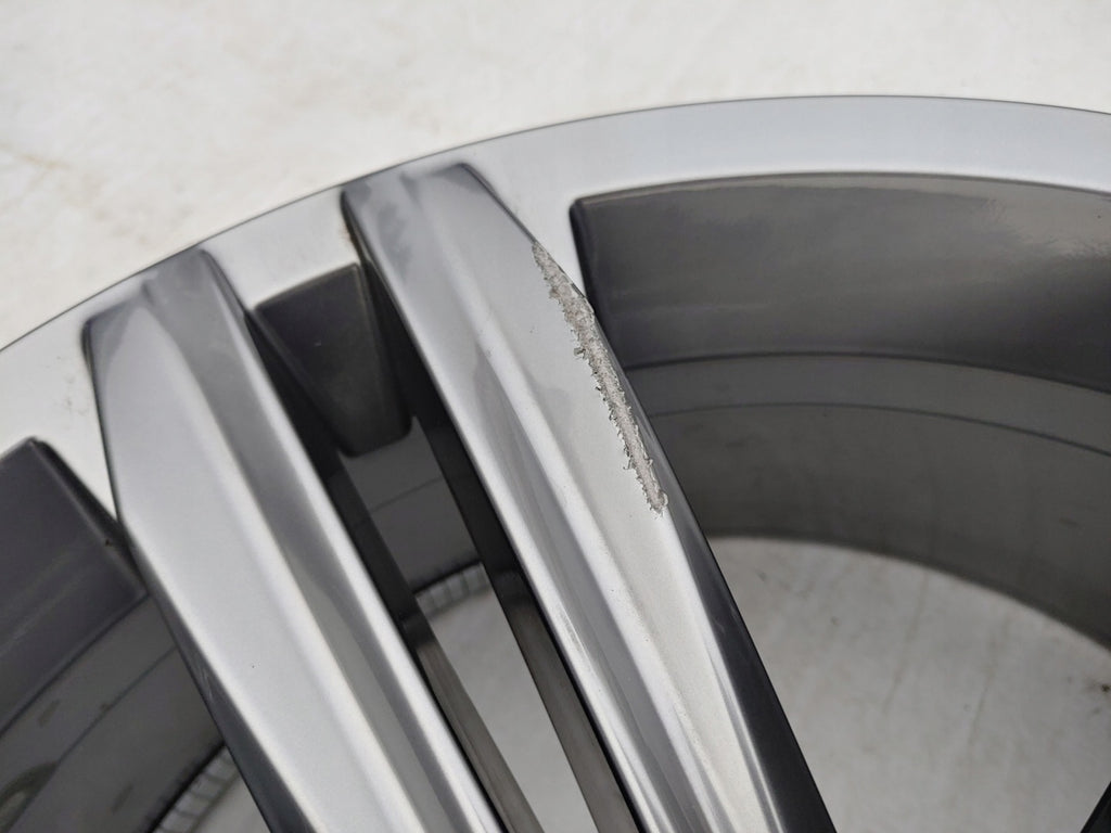 1x Alufelge 18 Zoll 7.0" 5x112 43ET Glanz Silber 5NA601025H VW Tiguan Rim Wheel FEL1088050505xk
