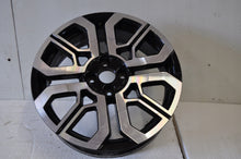 Laden Sie das Bild in den Galerie-Viewer, 1x Alufelge 17 Zoll 6.0&quot; 4x100 39ET 403009981R Renault Twingo Clio Rim Wheel