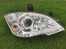 Load image into Gallery viewer, Frontscheinwerfer Mercedes-Benz Viano W639 Vito A6398202961 Xenon Rechts SCH7993566172tk