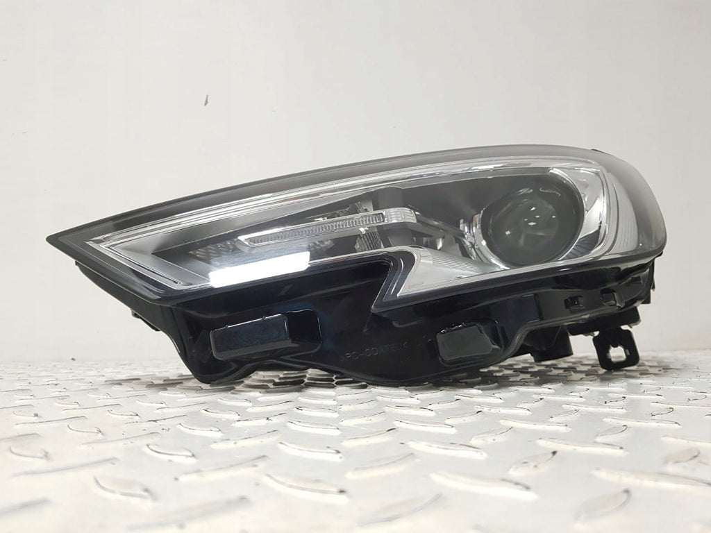 Frontscheinwerfer Audi A3 8V0941005E Xenon Ein Stück (Rechts oder Links)