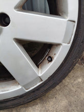 Laden Sie das Bild in den Galerie-Viewer, 1x Alufelge 18 Zoll 7.5" 5x100 32ET Glanz Silber 8N0601025T Audi Rim Wheel FEL8682422705aw