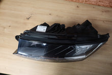 Laden Sie das Bild in den Galerie-Viewer, Frontscheinwerfer Skoda Fabia III 6V1941015E LED Links Scheinwerfer Headlight