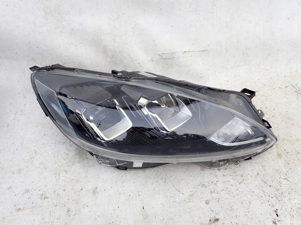 Frontscheinwerfer Ford Kuga III LV4B-13ED14-CA LED Rechts Scheinwerfer Headlight