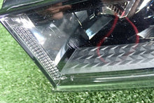 Laden Sie das Bild in den Galerie-Viewer, Frontscheinwerfer Skoda Enyaq 5LB941015F Links Scheinwerfer Headlight SCH4238737429rk