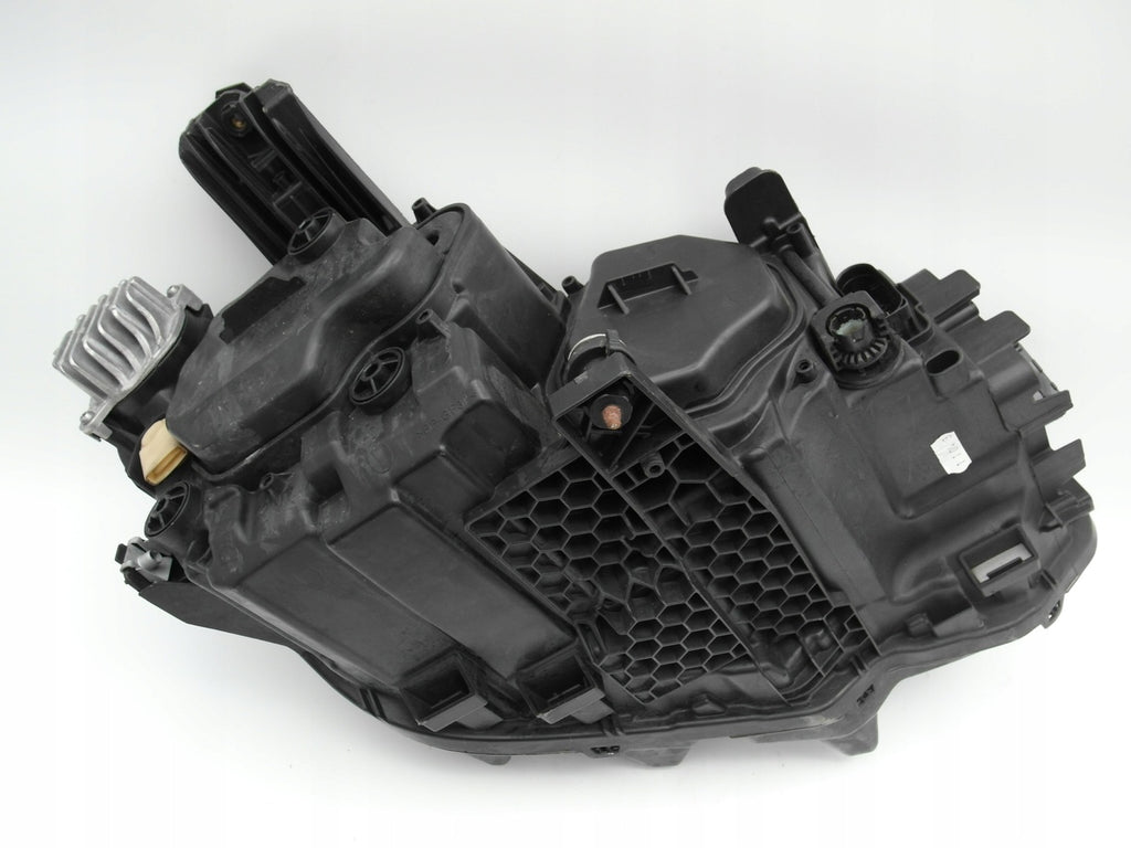 Frontscheinwerfer VW Passat B8 3G1941081T Full LED Ein Stück (Rechts oder Links) SCH2328196423yw