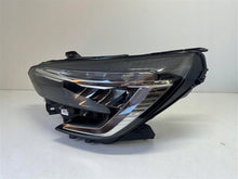 Laden Sie das Bild in den Galerie-Viewer, Frontscheinwerfer Renault Clio 5 260609987R LED Links Scheinwerfer Headlight