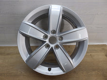 Load image into Gallery viewer, 1x Alufelge 17 Zoll 6.5" 5x112 38ET Glanz Silber 5NA071497 VW Tiguan Rim Wheel FEL3561504227wb