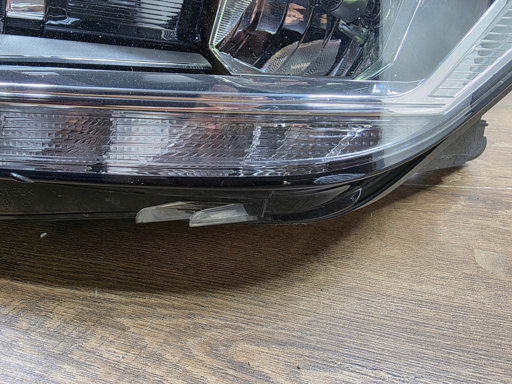 Frontscheinwerfer VW Caddy 2K1941005C Links Scheinwerfer Headlight SCH7966076180re