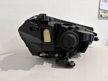 Laden Sie das Bild in den Galerie-Viewer, Frontscheinwerfer Skoda Fabia IV 6VB941015 LED Links Scheinwerfer Headlight SCH5081955380xf
