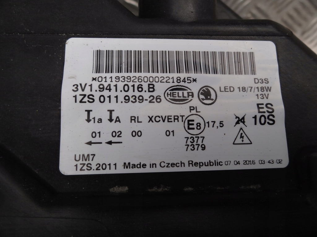 Frontscheinwerfer Skoda Superb III 3V1941016B Xenon Rechts Headlight SCH9485240689xv