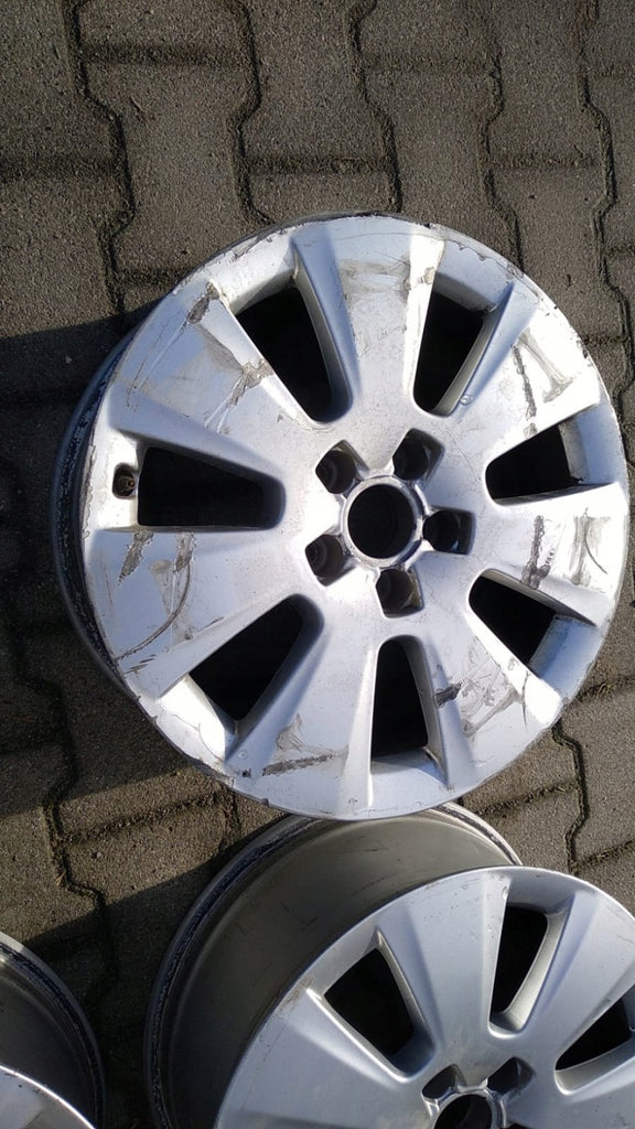1x Alufelge 17 Zoll 7.5" 5x112 45ET Glanz Silber 8K0601025AM Audi C6 A4 B8 FEL7356393383jj