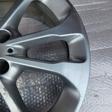 Laden Sie das Bild in den Galerie-Viewer, 1x Alufelge 17 Zoll 6.5" 5x112 38ET Glanz Silber A1564011700 Mercedes-Benz Gla FEL8710315152ez