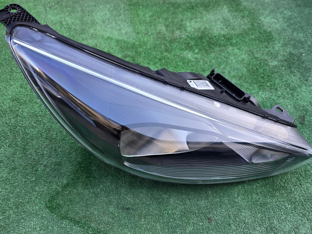 Frontscheinwerfer Ford Focus F1EB-13W029-AGB LED Rechts Scheinwerfer Headlight SCH5545992881er