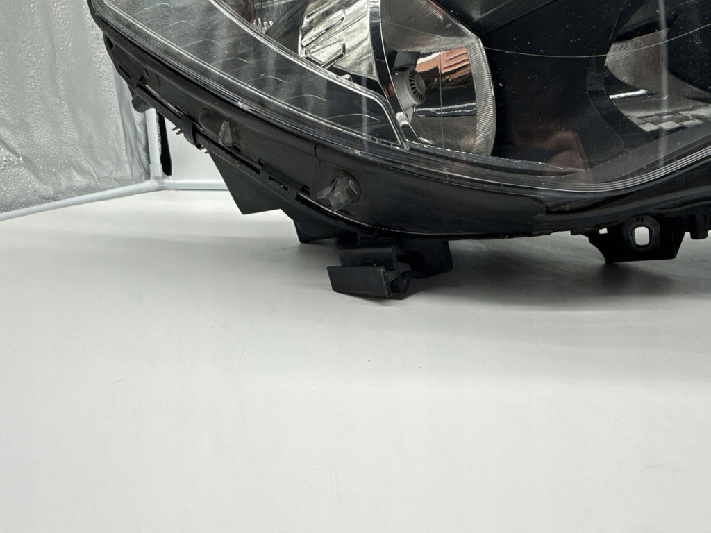 Frontscheinwerfer Mercedes-Benz Cla C117 A1178200461 Rechts Headlight SCH8769933999bs