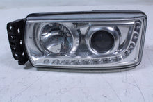 Laden Sie das Bild in den Galerie-Viewer, Frontscheinwerfer Iveco I 5801745449 Xenon Links Scheinwerfer Headlight SCH5284383730kq